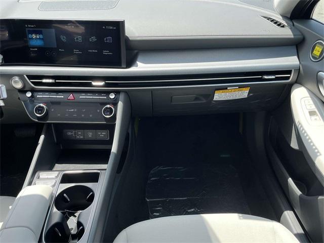 new 2025 Hyundai Sonata car, priced at $27,021