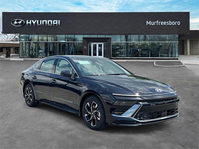 new 2025 Hyundai Sonata car, priced at $27,021