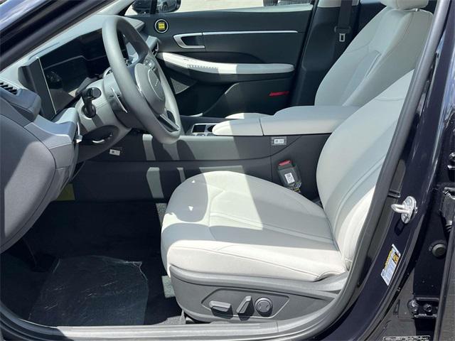 new 2025 Hyundai Sonata car, priced at $27,021