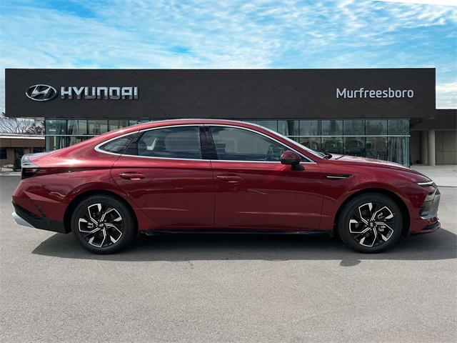 new 2024 Hyundai Sonata car, priced at $26,199