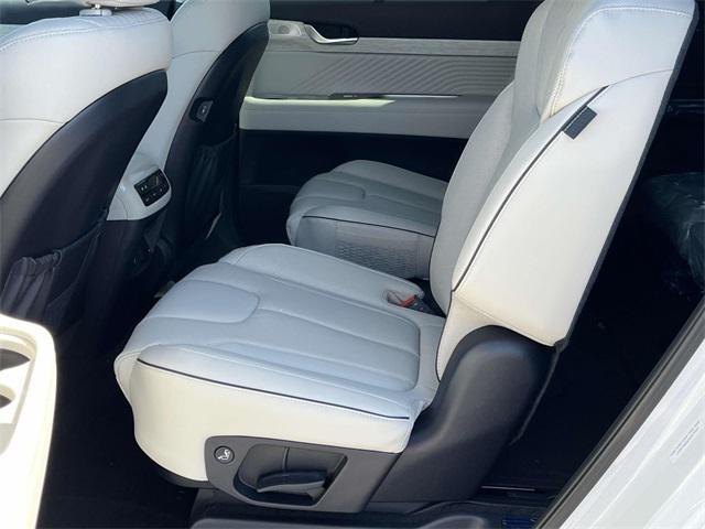 new 2025 Hyundai Palisade car, priced at $50,052