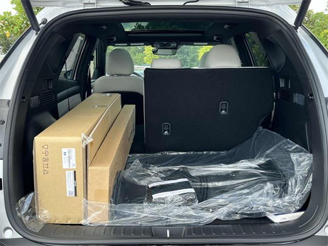 new 2025 Hyundai Tucson car, priced at $38,235