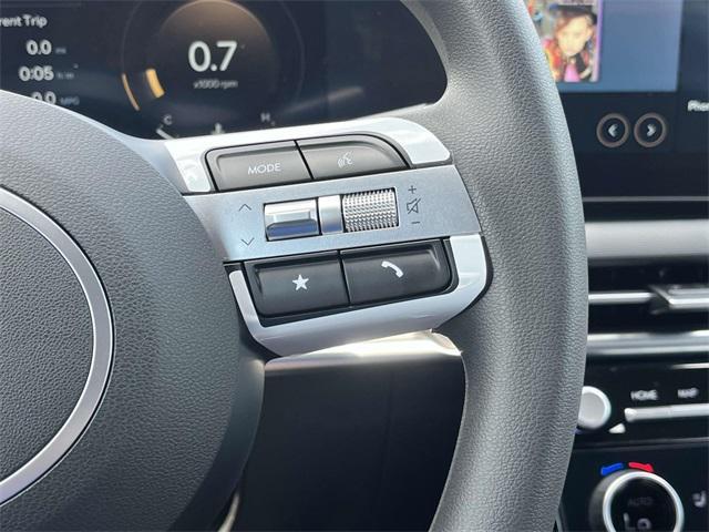 new 2025 Hyundai SANTA CRUZ car, priced at $33,384