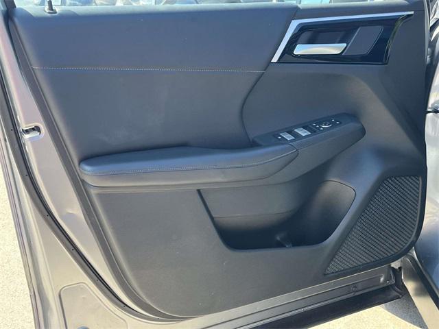 used 2023 Mitsubishi Outlander PHEV car, priced at $24,011