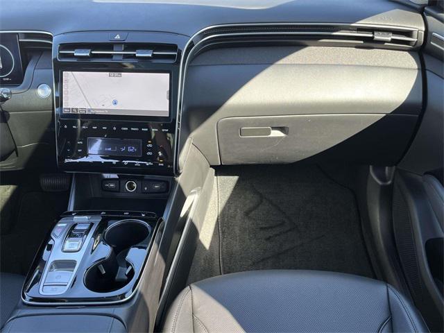 used 2024 Hyundai TUCSON Hybrid car, priced at $29,995