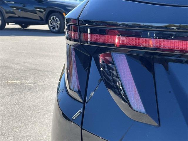 used 2024 Hyundai TUCSON Hybrid car, priced at $29,995