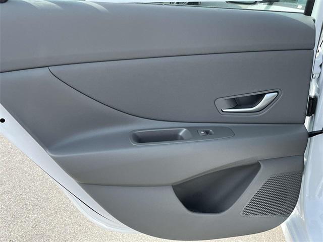 new 2025 Hyundai Elantra car, priced at $26,086