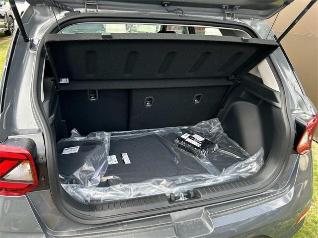 new 2025 Hyundai Venue car, priced at $20,998
