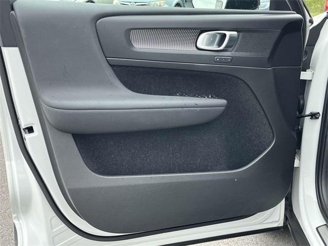 used 2020 Volvo XC40 car, priced at $26,855