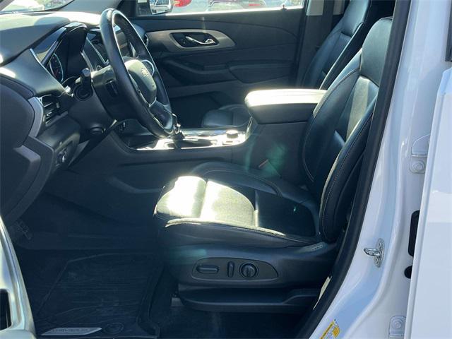 used 2021 Chevrolet Traverse car, priced at $32,043