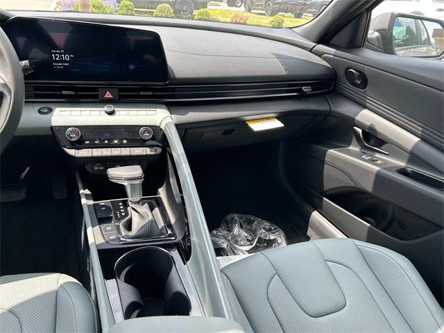 new 2025 Hyundai Elantra car, priced at $29,548