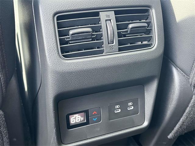 used 2024 Nissan Rogue car, priced at $28,059