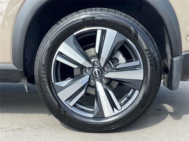 used 2024 Nissan Rogue car, priced at $28,059