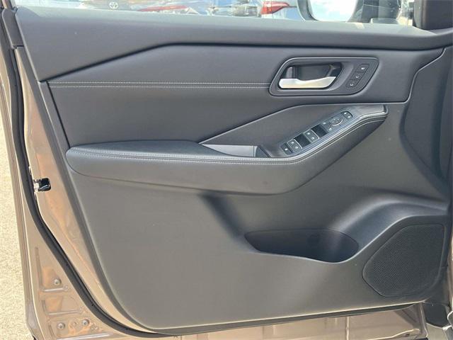 used 2024 Nissan Rogue car, priced at $28,059