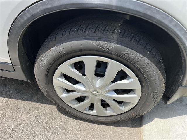 used 2014 Nissan Rogue car, priced at $6,385