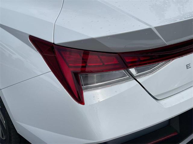 new 2025 Hyundai ELANTRA HEV car, priced at $28,924