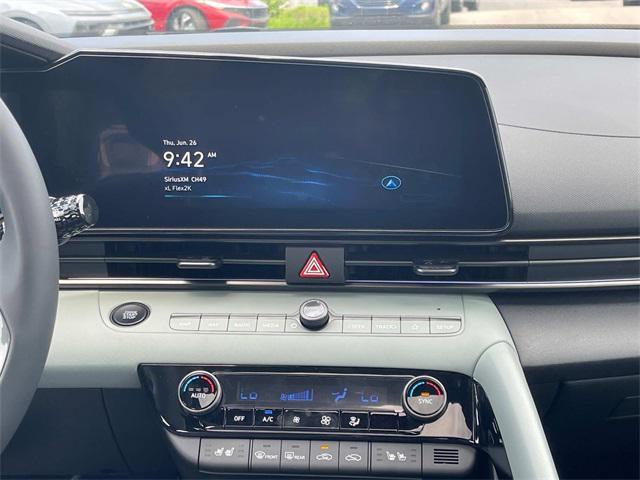 new 2025 Hyundai ELANTRA HEV car, priced at $28,924