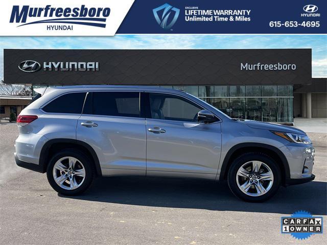 used 2019 Toyota Highlander car, priced at $26,979