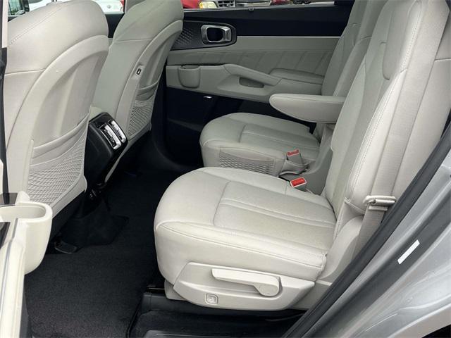 used 2024 Kia Sorento Plug-In Hybrid car, priced at $37,077