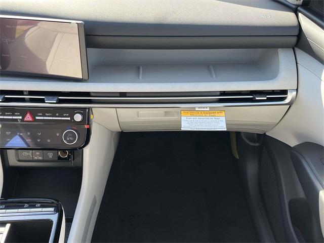 new 2026 Hyundai TUCSON Hybrid car, priced at $34,028