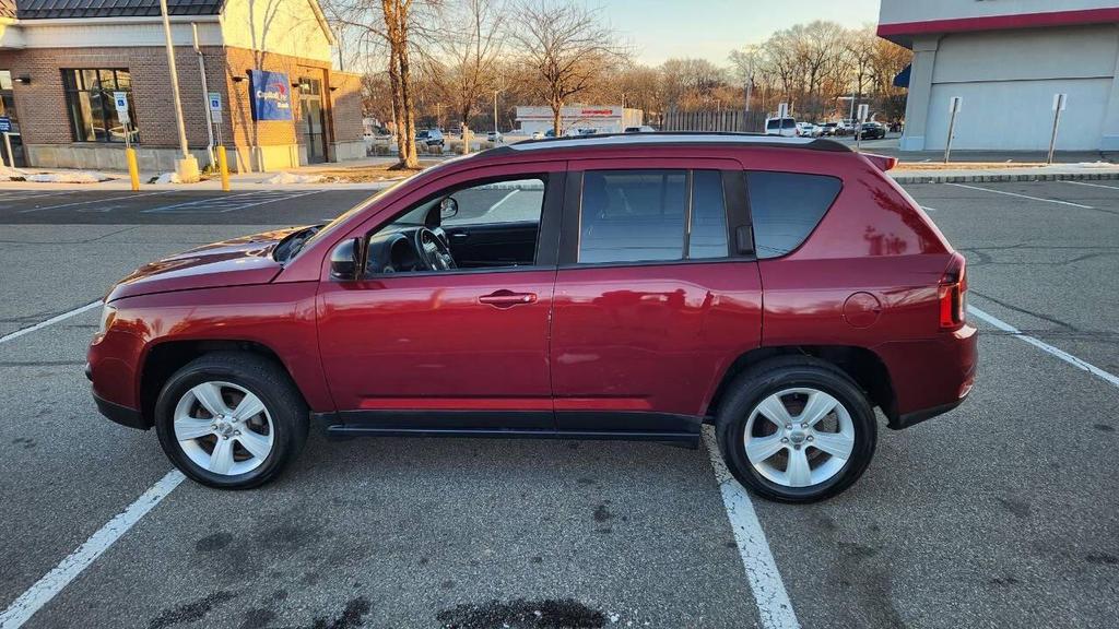 used 2016 Jeep Compass car, priced at $4,995