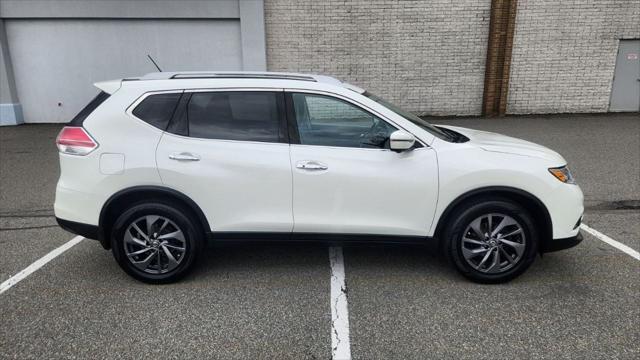 used 2016 Nissan Rogue car, priced at $12,495