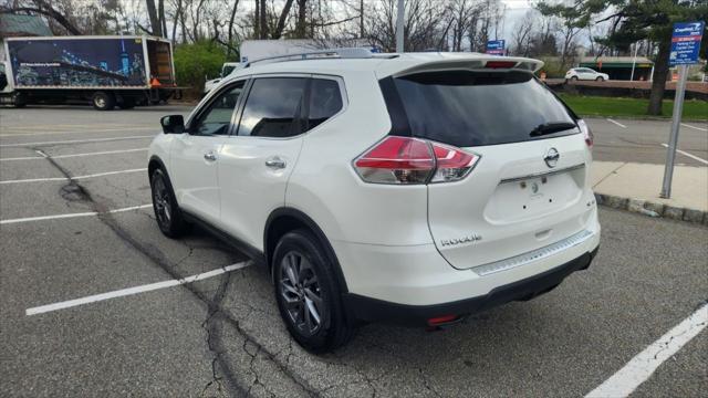 used 2016 Nissan Rogue car, priced at $12,495