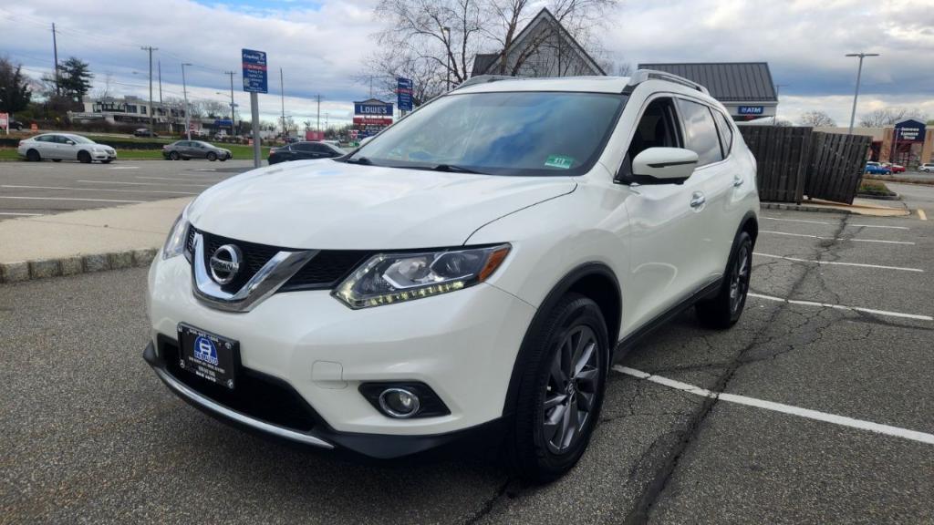 used 2016 Nissan Rogue car, priced at $12,495