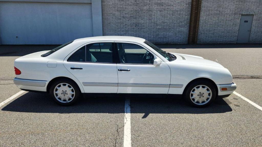 used 1997 Mercedes-Benz E-Class car, priced at $5,995