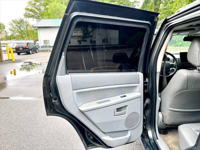 used 2005 Jeep Grand Cherokee car, priced at $3,995