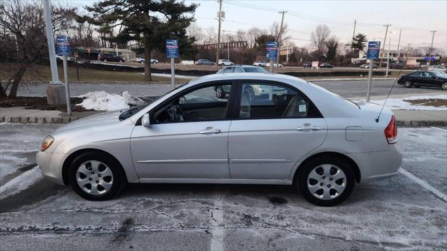 used 2009 Kia Spectra car, priced at $2,995