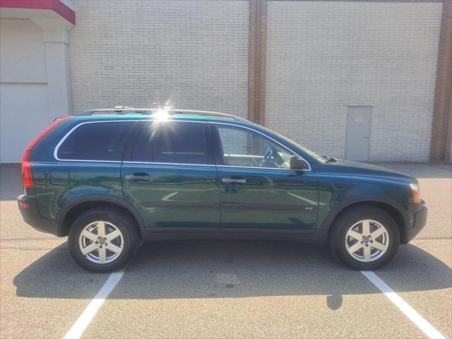 used 2004 Volvo XC90 car, priced at $5,495