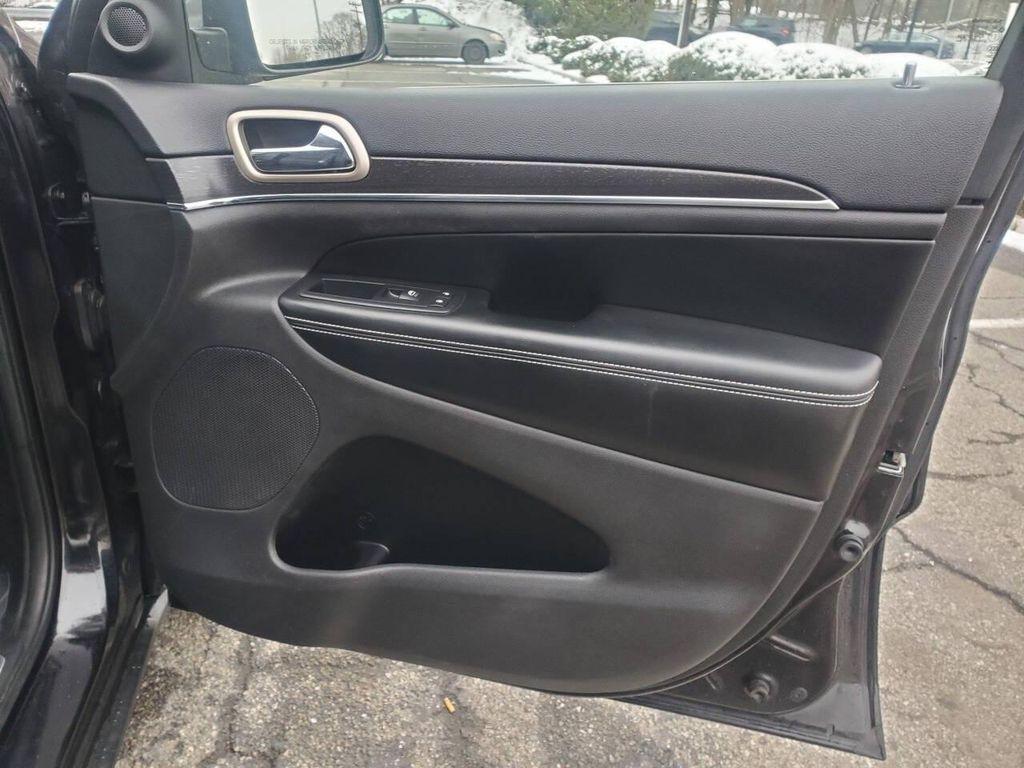 used 2015 Jeep Grand Cherokee car, priced at $9,995