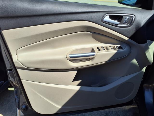 used 2014 Ford Escape car, priced at $9,999