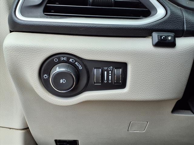 used 2018 Chrysler Pacifica car, priced at $14,999