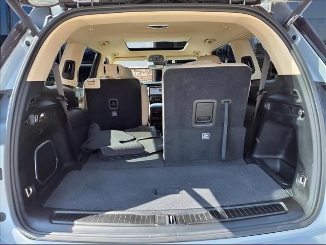used 2022 Jeep Grand Cherokee L car, priced at $35,599