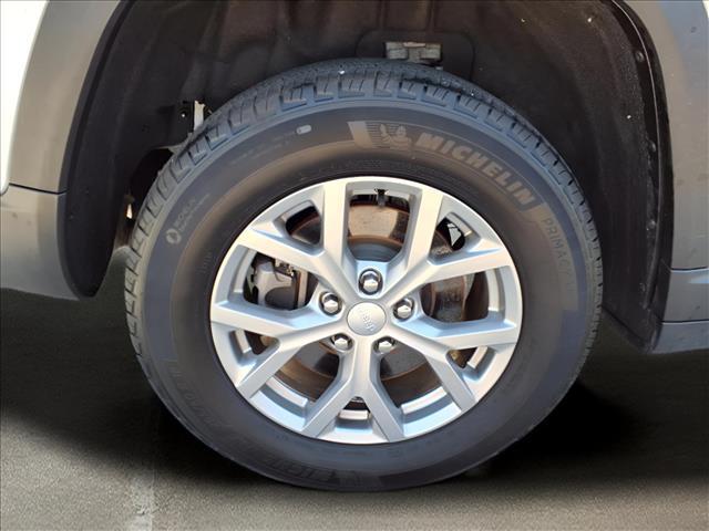 used 2022 Jeep Grand Cherokee L car, priced at $35,599