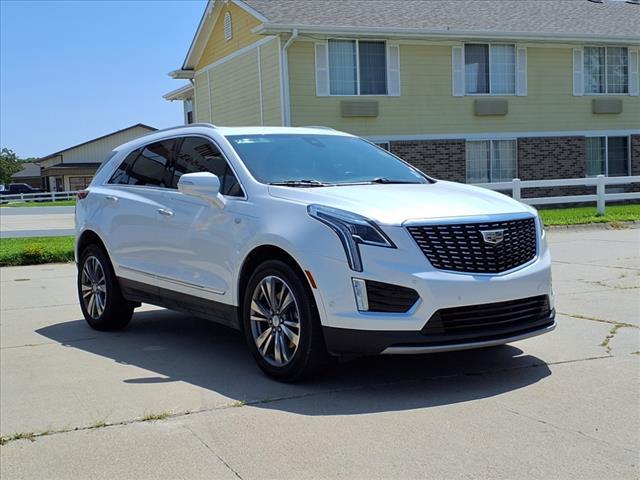 used 2021 Cadillac XT5 car, priced at $26,999