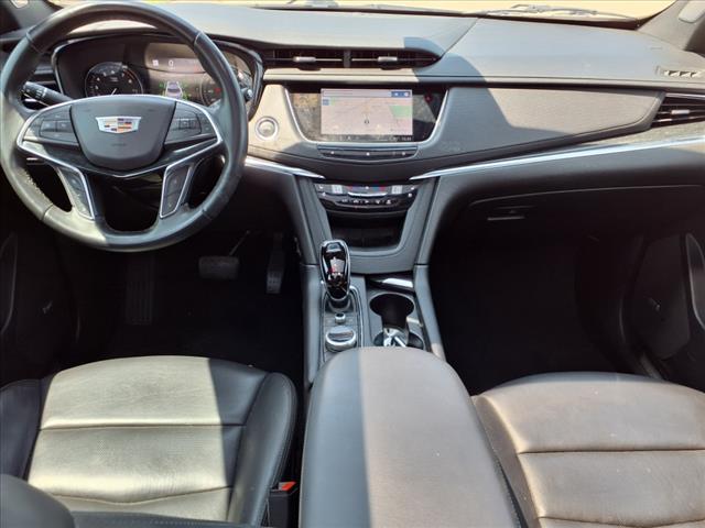used 2021 Cadillac XT5 car, priced at $26,999