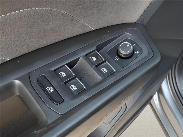 used 2022 Volkswagen Atlas car, priced at $31,999