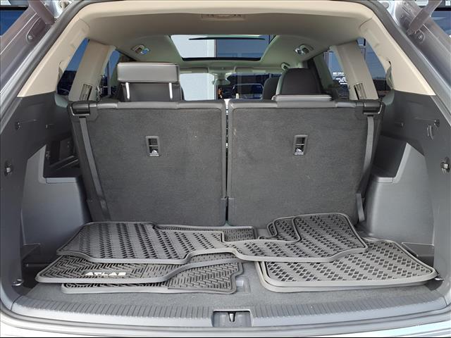 used 2022 Volkswagen Atlas car, priced at $31,999
