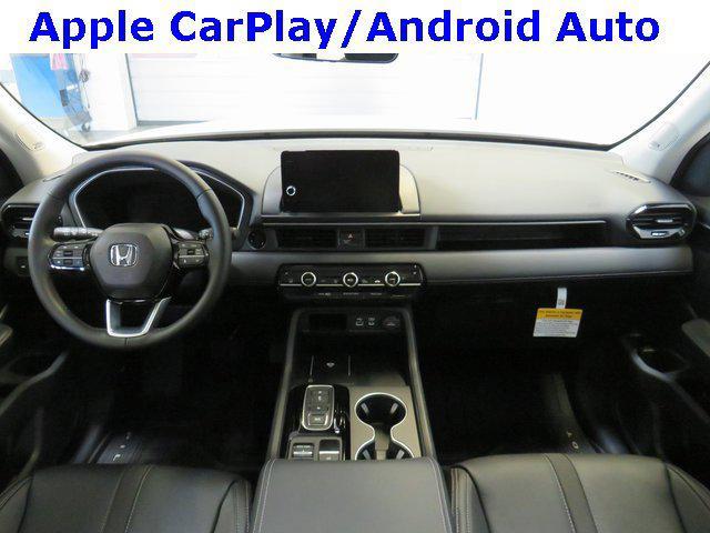 new 2025 Honda Pilot car, priced at $49,405