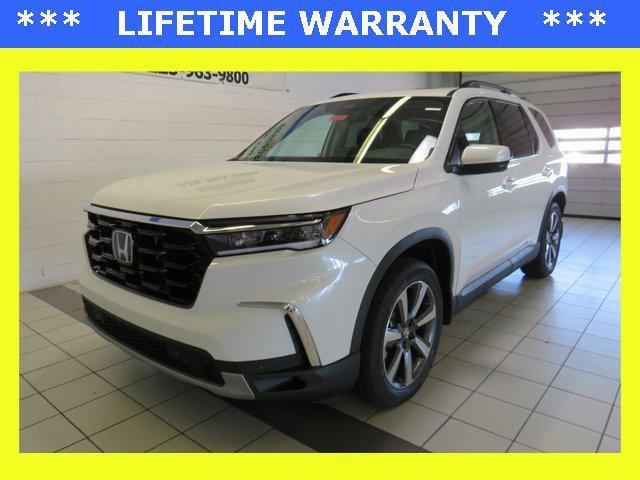 new 2025 Honda Pilot car, priced at $49,405