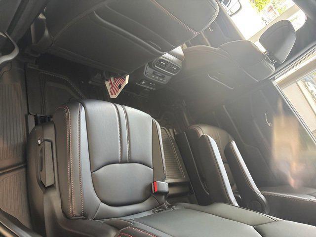 new 2025 Honda Pilot car, priced at $50,850