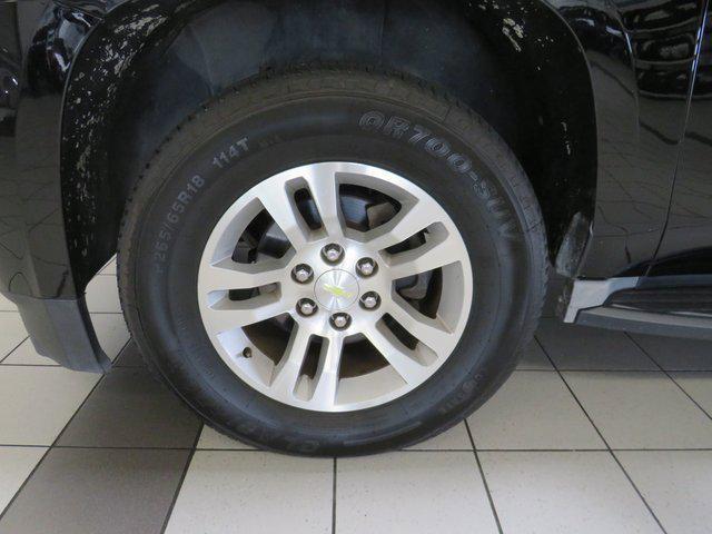 used 2015 Chevrolet Suburban car, priced at $15,000