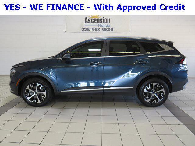used 2023 Kia Sportage Hybrid car, priced at $28,000