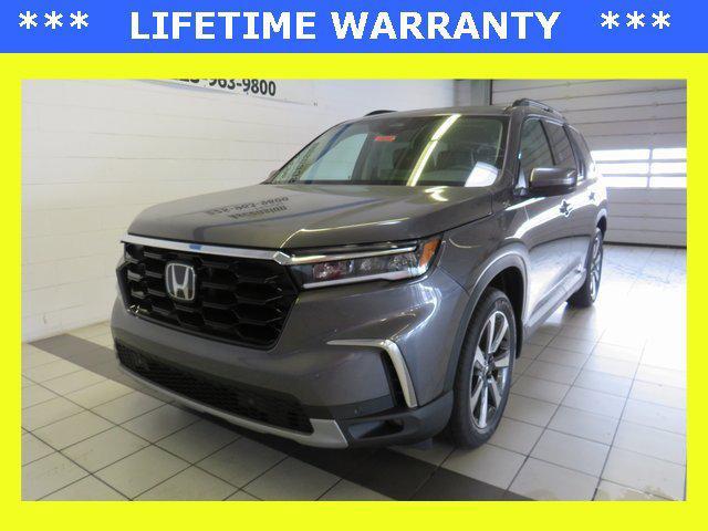 new 2025 Honda Pilot car, priced at $47,019
