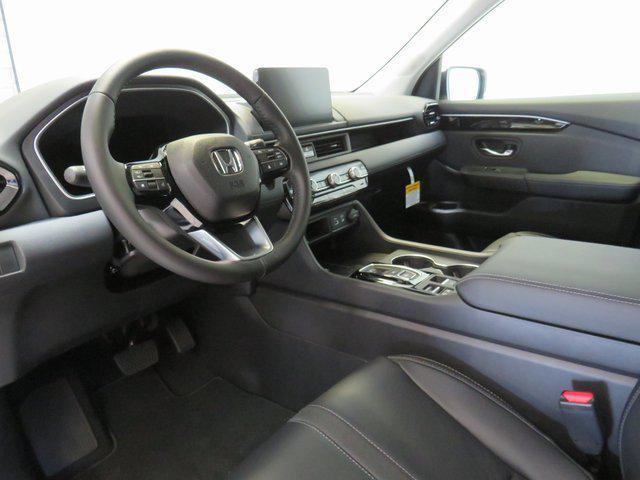 new 2025 Honda Pilot car, priced at $46,885