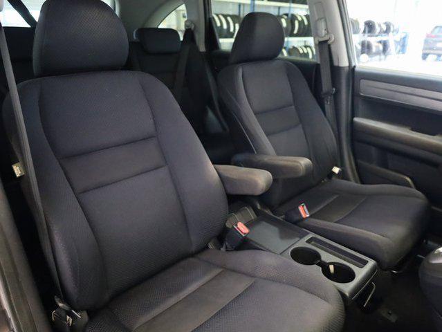 used 2009 Honda CR-V car, priced at $7,000