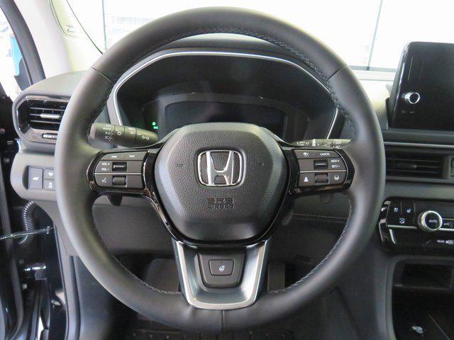 new 2025 Honda Pilot car, priced at $52,610